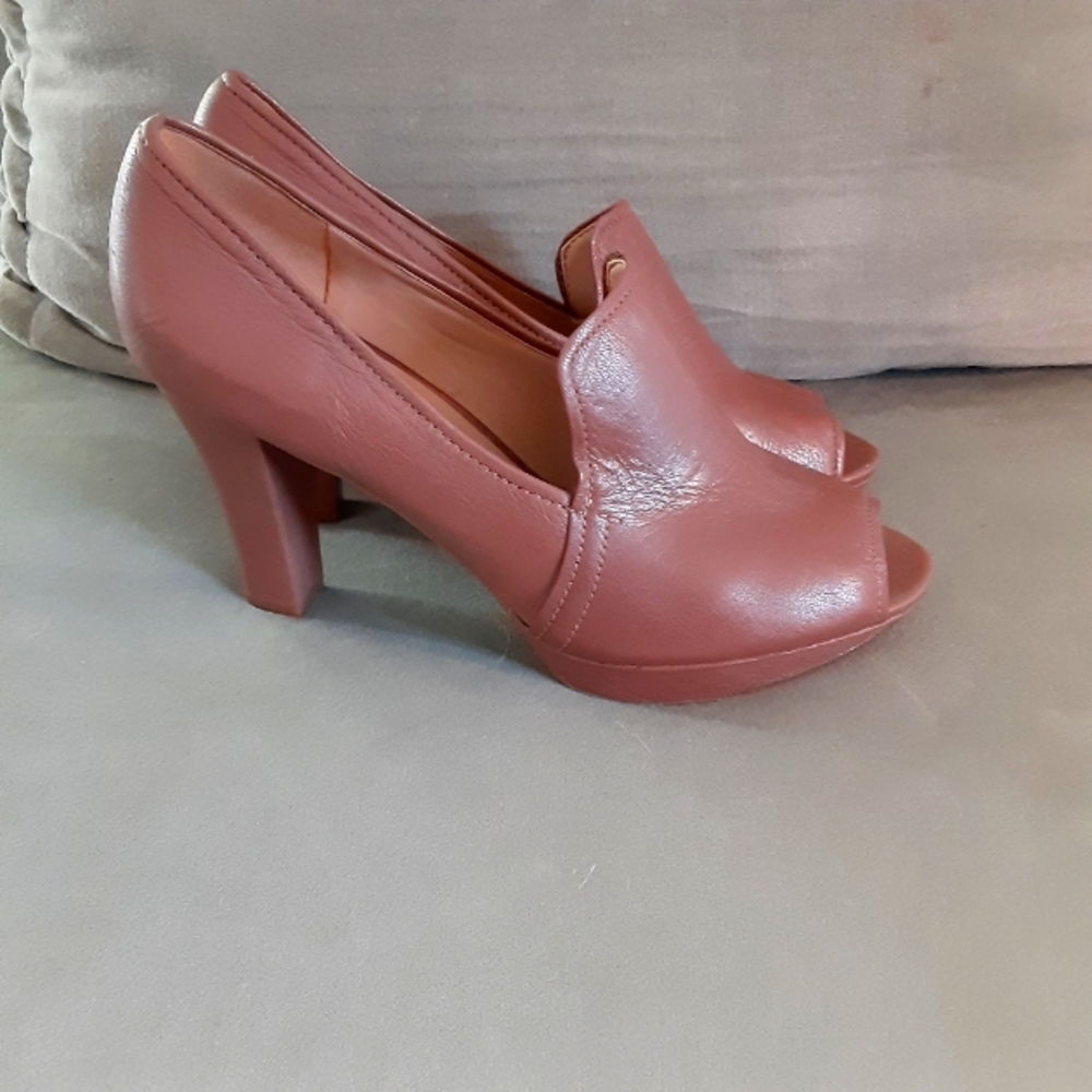 Naturalizer Peeptoe Heels